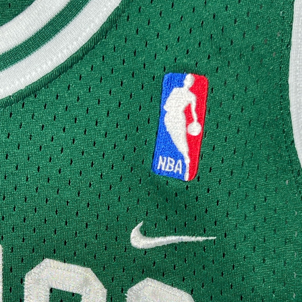 Vtg team Nike Celtics Pierce jersey - Picture 3 of 7